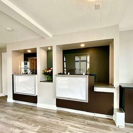 Travelodge Inn & Suites By Wyndham Missoula University Park Ngoại thất bức ảnh