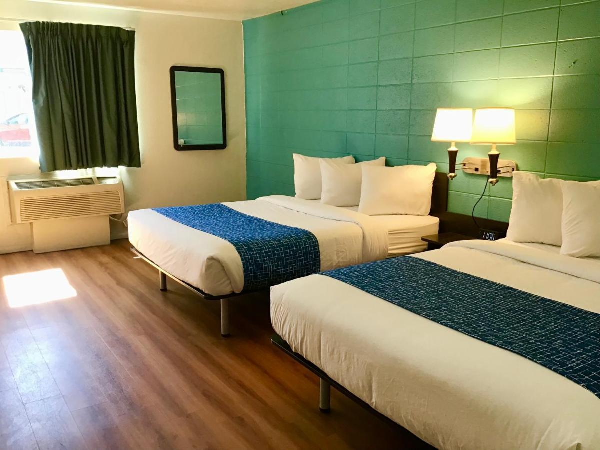 Travelodge Inn & Suites By Wyndham Missoula University Park Ngoại thất bức ảnh