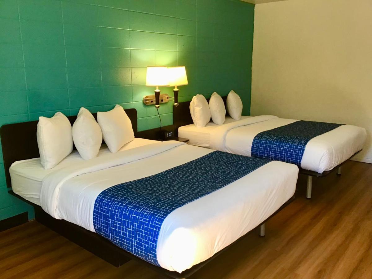 Travelodge Inn & Suites By Wyndham Missoula University Park Ngoại thất bức ảnh