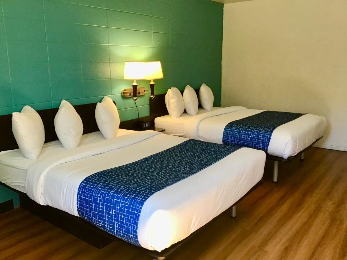 Travelodge Inn & Suites By Wyndham Missoula University Park Ngoại thất bức ảnh